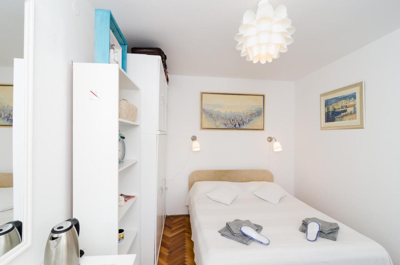White Wave Guest House Dubrovnik Eksteriør billede
