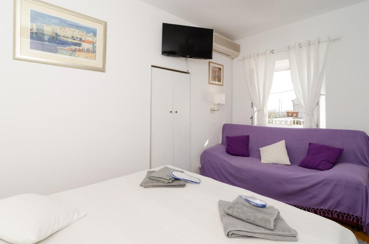 White Wave Guest House Dubrovnik Eksteriør billede