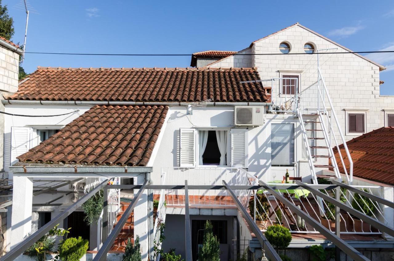White Wave Guest House Dubrovnik Eksteriør billede